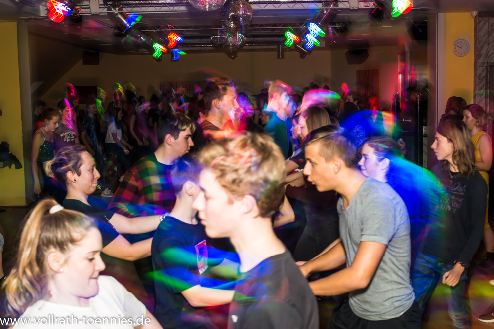 2019 11 09 Tanzparty Jugend 0077